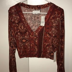 Kendall and Kylie top shirt